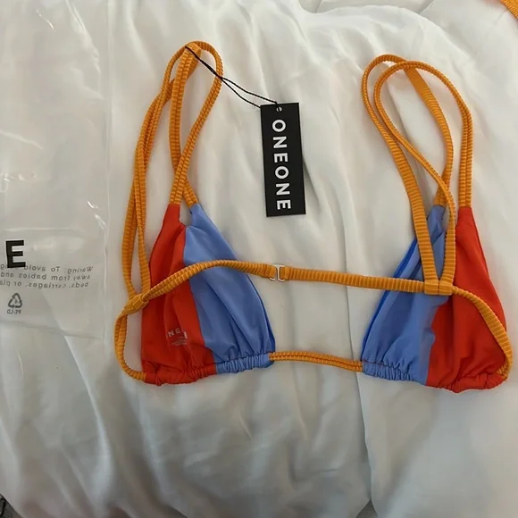 Molly Top Caymen - Oneone swimwear ** WILL ONLY SELL AS A SET*** - Picture 2 of 2